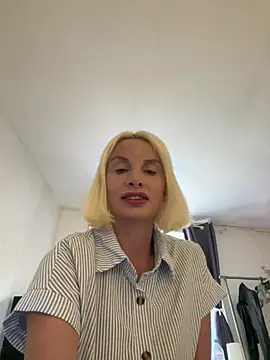Snapshot of yourfavmarina chatting on 19, 7, 2026 yourfavmarina online show from 19, 7, 2026