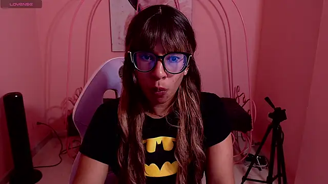 Ariavelvett  online show from 23, 7, 2026