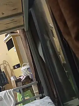 Snapshot of Huiyilu215000 chatting on 19, 7, 2026 Huiyilu215000 online show from 19, 7, 2026