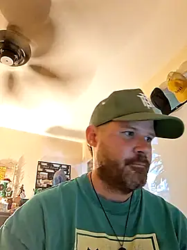 Snapshot of Cubby_Holes chatting on 2, 8, 2026 Cubby Holes online show from 2, 8, 2026