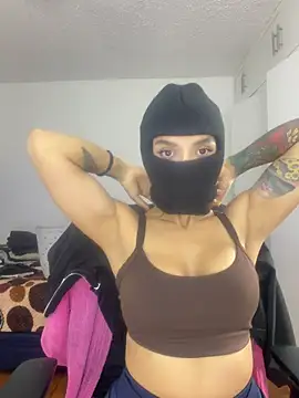 Snapshot of Alessia_Romano1 chatting on 27, 7, 2026 Alessia Romano1 online show from 27, 7, 2026