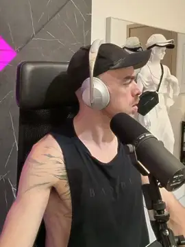 Snapshot of logan2kelly chatting on 31, 7, 2026 logan2kelly online show from 31, 7, 2026