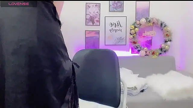 Katy Bae online show from 30, 12, 2024