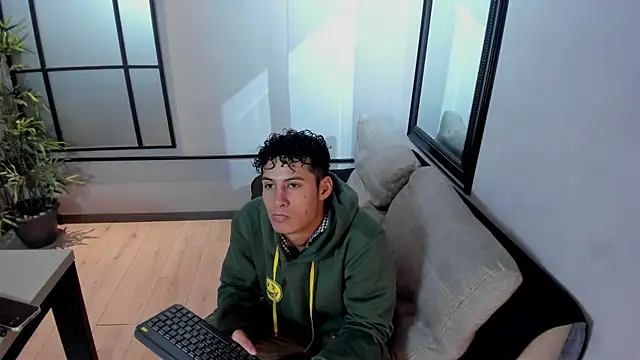 angelsilva  online show from 25, 7, 2026
