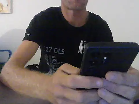 Snapshot of PumpStone chatting on 28, 7, 2026 PumpStone online show from 28, 7, 2026