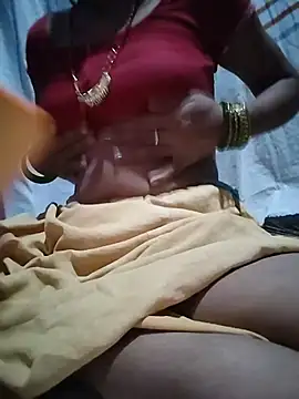 Snapshot of Hot_Maya_2 chatting on 6, 8, 2026 Hot Maya 2 online show from 6, 8, 2026