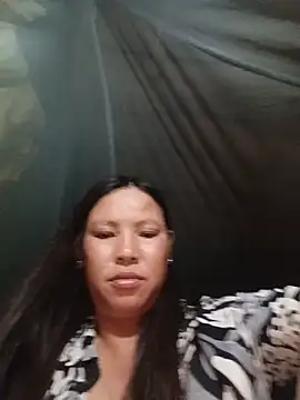 Snapshot of Malysa-xx chatting on 28, 7, 2026 Malysa-xx online show from 28, 7, 2026