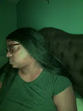 Goddessjulhmaple online show from 27, 7, 2026