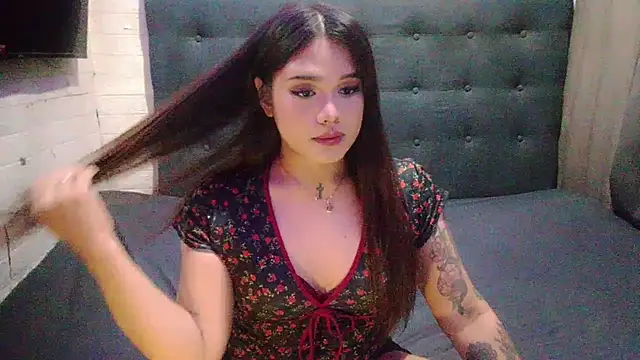 Snapshot of FoxxyJesa chatting on 7, 6, 2026 FoxxyJesa online show from 7, 6, 2026
