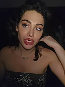 Snapshot of DIVARICCA chatting on 31, 7, 2026 DIVARICCA online show from 31, 7, 2026