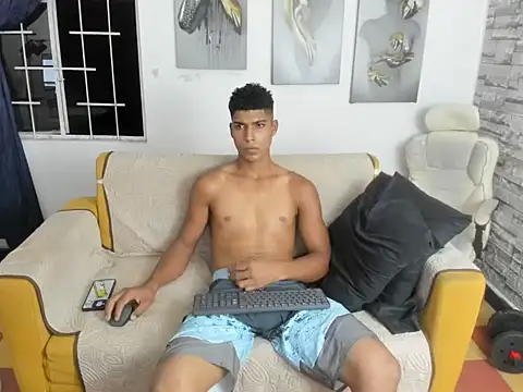 Snapshot of santiago_diazz chatting on 2, 8, 2026 santiago diazz online show from 2, 8, 2026