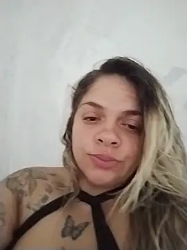 Snapshot of Bokinha2908 chatting on 3, 8, 2026 Bokinha2908 online show from 3, 8, 2026