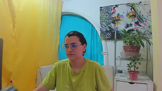Snapshot of MARILYN_GARCIA chatting on 11, 7, 2026 MARILYN GARCIA online show from 11, 7, 2026