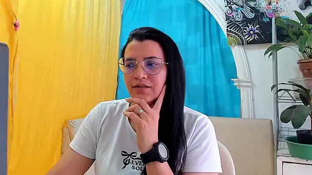 Snapshot of MARILYN_GARCIA chatting on 14, 7, 2026 MARILYN GARCIA online show from 14, 7, 2026