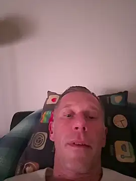 Snapshot of slaveboy2016@xh chatting on 17, 12, 2024 slaveboy2016xh online show from 17, 12, 2024