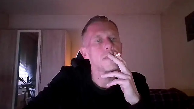 Snapshot of slaveboy2016@xh chatting on 28, 12, 2024 slaveboy2016xh online show from 28, 12, 2024