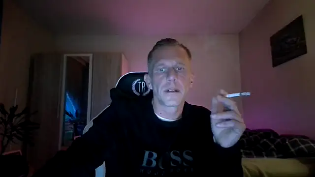 Snapshot of slaveboy2016@xh chatting on 30, 12, 2024 slaveboy2016xh online show from 30, 12, 2024