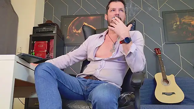 Snapshot of ChrisKox chatting on 18, 1, 2025 ChrisKox online show from 18, 1, 2025