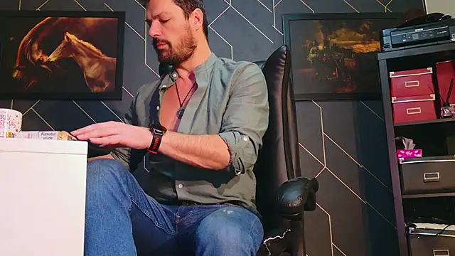 Snapshot of ChrisKox chatting on 24, 1, 2025 ChrisKox online show from 24, 1, 2025