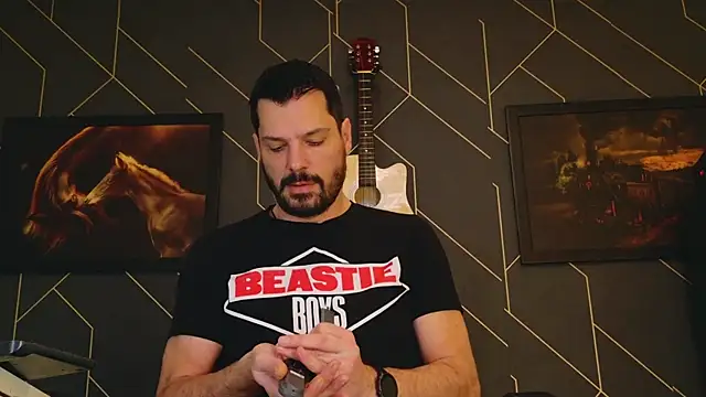 Snapshot of ChrisKox chatting on 7, 2, 2025 ChrisKox online show from 7, 2, 2025