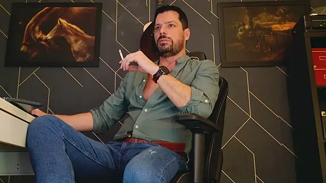 Snapshot of ChrisKox chatting on 13, 2, 2025 ChrisKox online show from 13, 2, 2025
