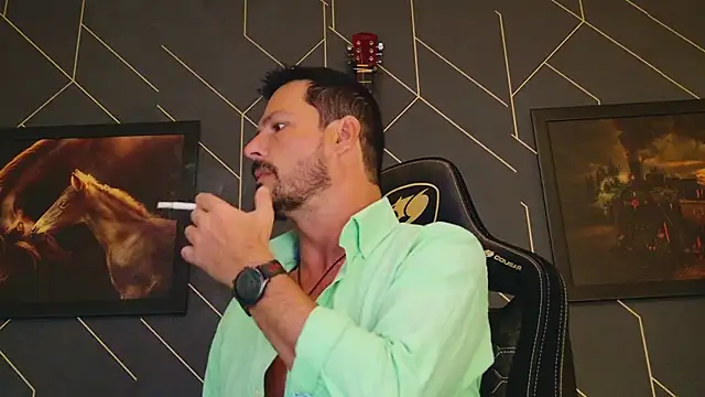 Snapshot of ChrisKox chatting on 15, 3, 2025 ChrisKox online show from 15, 3, 2025