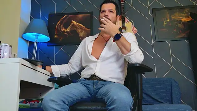 Snapshot of ChrisKox chatting on 19, 9, 2025 ChrisKox online show from 19, 9, 2025