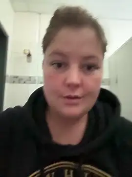 BootyLola online show from 19, 9, 2025