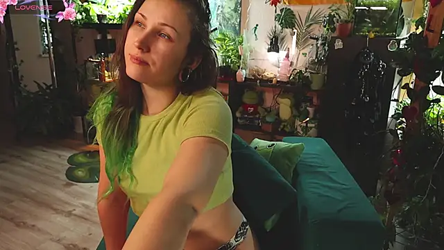 Dead Butterfly online show from 30, 10, 2025