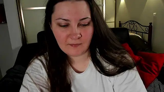 Snapshot of MarySwon chatting on 3, 3, 2025 MarySwon online show from 3, 3, 2025