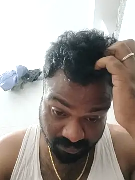 Snapshot of mikki1355 chatting on 1, 12, 2025 mikki1355 online show from 1, 12, 2025