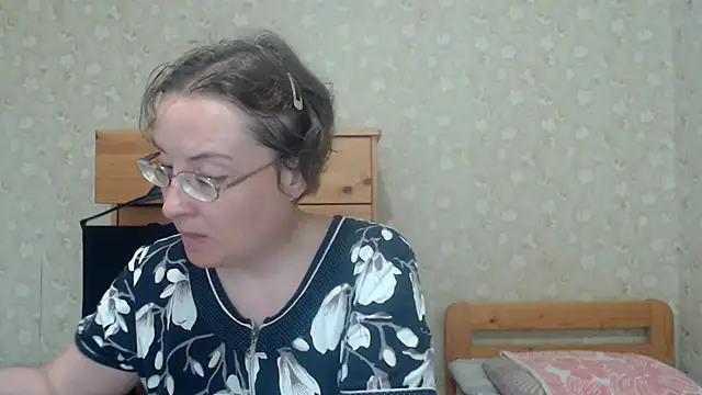 Snapshot of Smart_Rose chatting on 16, 5, 2026 Smart Rose online show from 16, 5, 2026