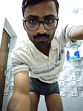 Snapshot of krishna8035 chatting on 20, 9, 2025 krishna8035 online show from 20, 9, 2025