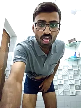 Snapshot of krishna8035 chatting on 1, 10, 2025 krishna8035 online show from 1, 10, 2025