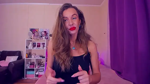 EmmaAbramson online show from 18, 3, 2025