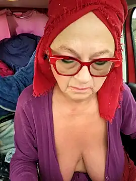 Snapshot of MucMilf59 chatting on 20, 3, 2025 MucMilf59 online show from 20, 3, 2025