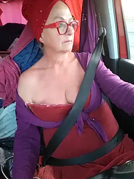 Snapshot of MucMilf59 chatting on 20, 3, 2025 MucMilf59 online show from 20, 3, 2025