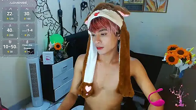 WildestTwink online show from 15, 10, 2025
