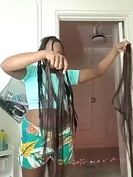 Xochillovemoney2 online show from 29, 10, 2025