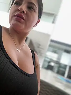 Carolina Novoa online show from 4, 2, 2026