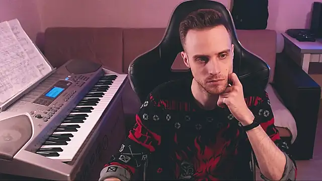 Sweetparker online show from 13, 12, 2025