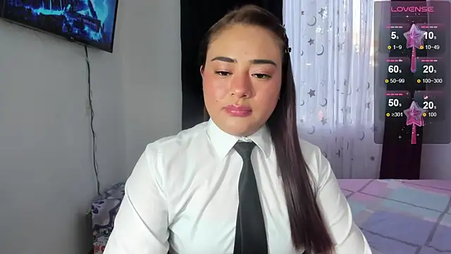 ReyleDoll online show from 7, 4, 2026