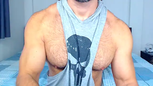 Snapshot of RONNIE_X chatting on 20, 10, 2025 RONNIE X online show from 20, 10, 2025