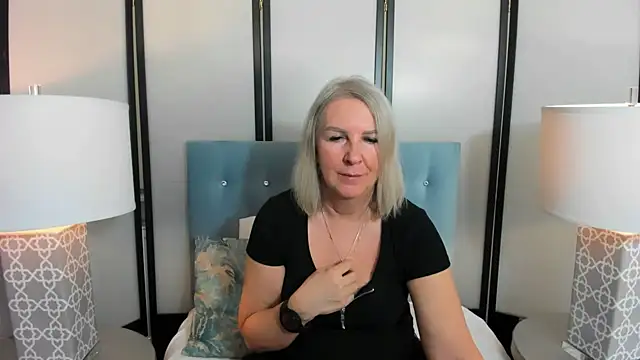 EricaTop online show from 1, 2, 2025