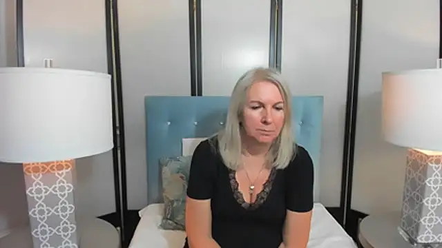 EricaTop online show from 10, 11, 2025