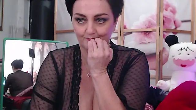 lucillabollente online show from 13, 11, 2025