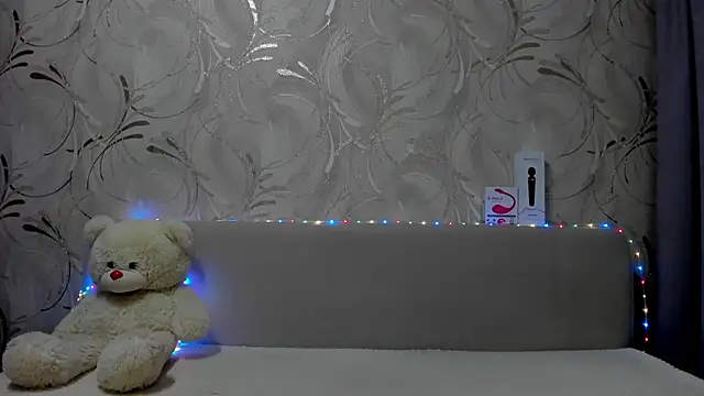 Malika Lisan online show from 5, 3, 2025