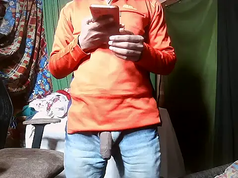 desiboy1101 online show from 31, 12, 2024