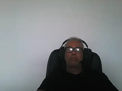 MorenoBrazil69 online show from 24, 10, 2025