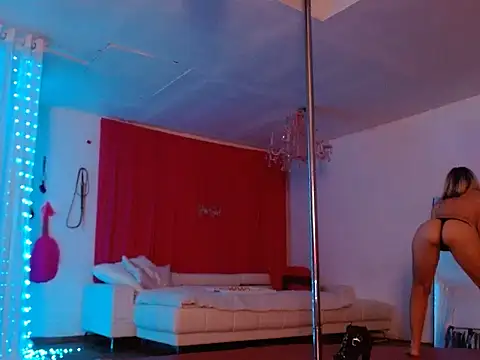 Snapshot of Sweet-Ginger chatting on 28, 5, 2026 Sweet-Ginger online show from 28, 5, 2026